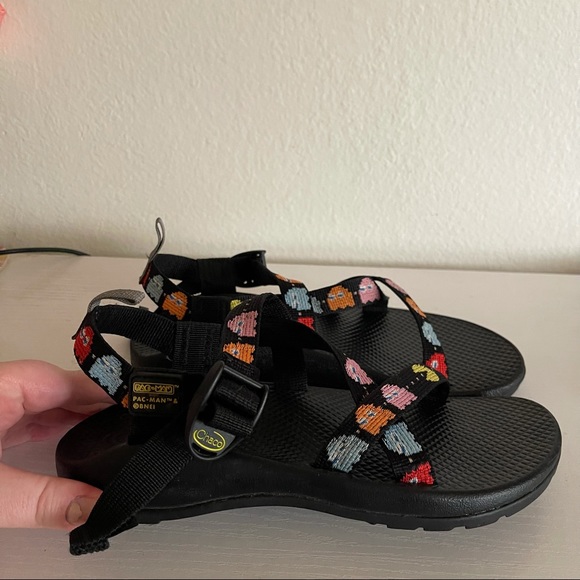 Chacos | Classic Pac-Man Sandals - Picture 4 of 7